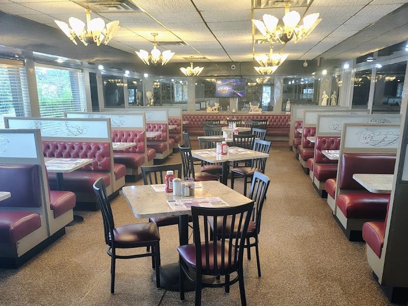 Gateway Diner interior